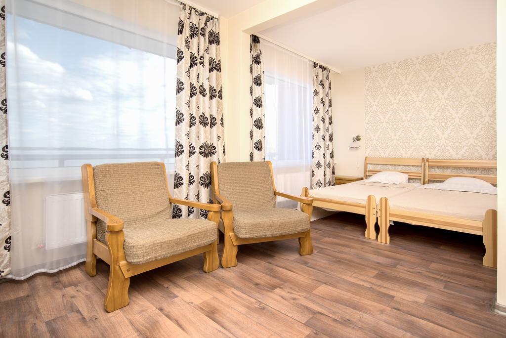 Hotel Mezaparks Riga Buitenkant foto