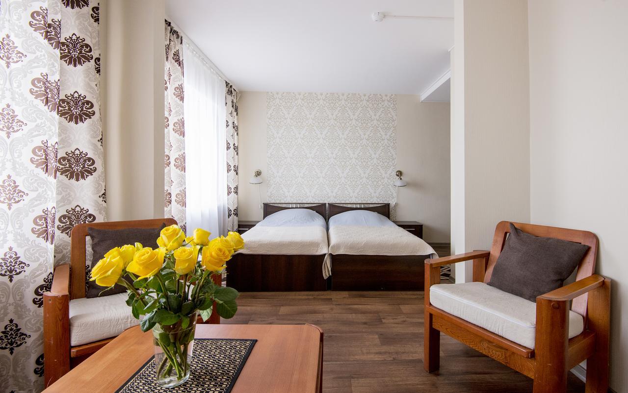 Hotel Mezaparks Riga Buitenkant foto
